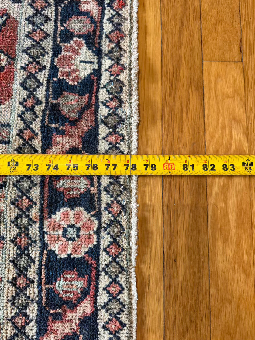 Antique Mahal Area Rug #R1006 - 4'2" x 6'6"