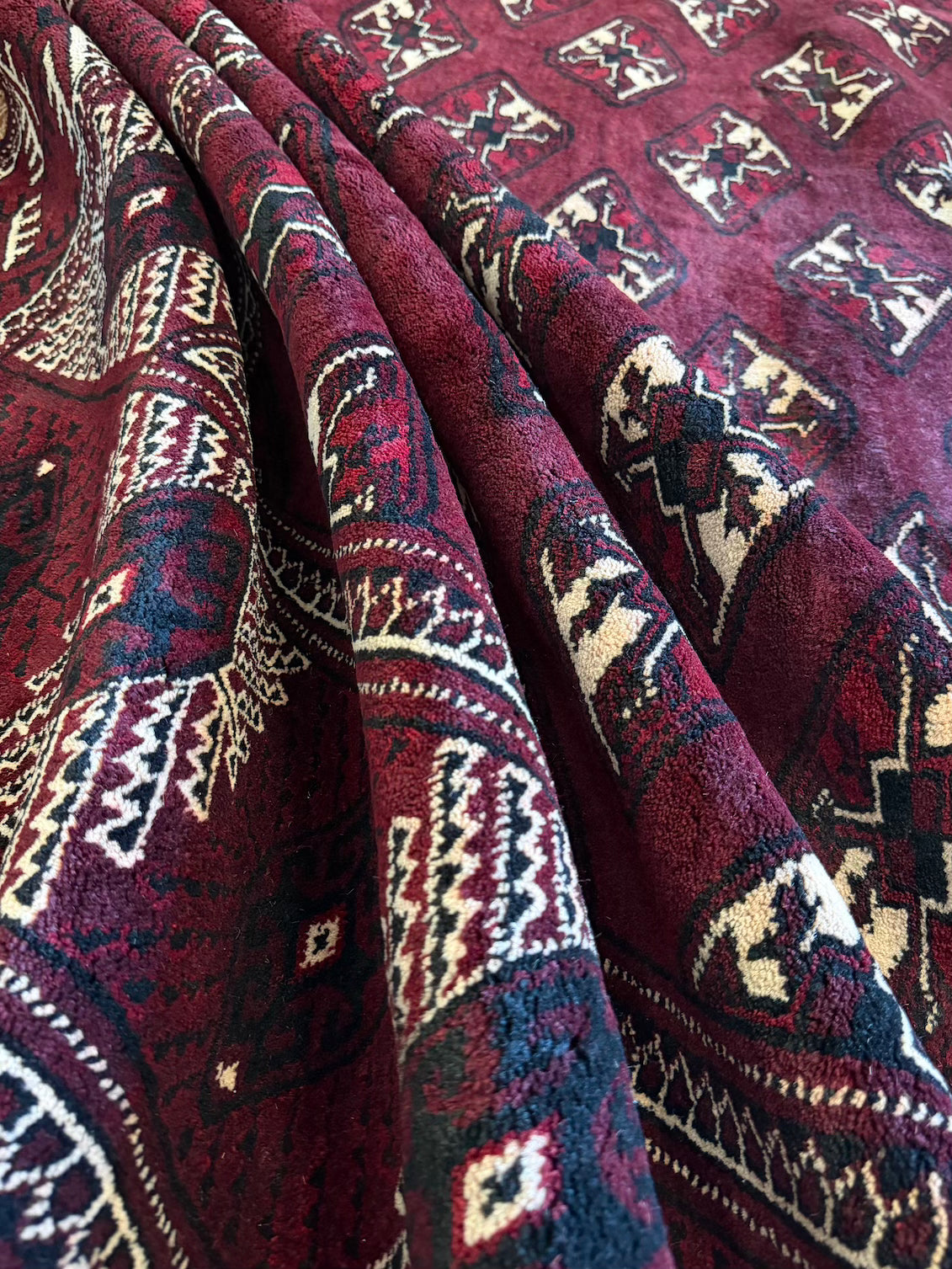 Vintage Turkmen Area Rug #R1002 - 8' x 11'