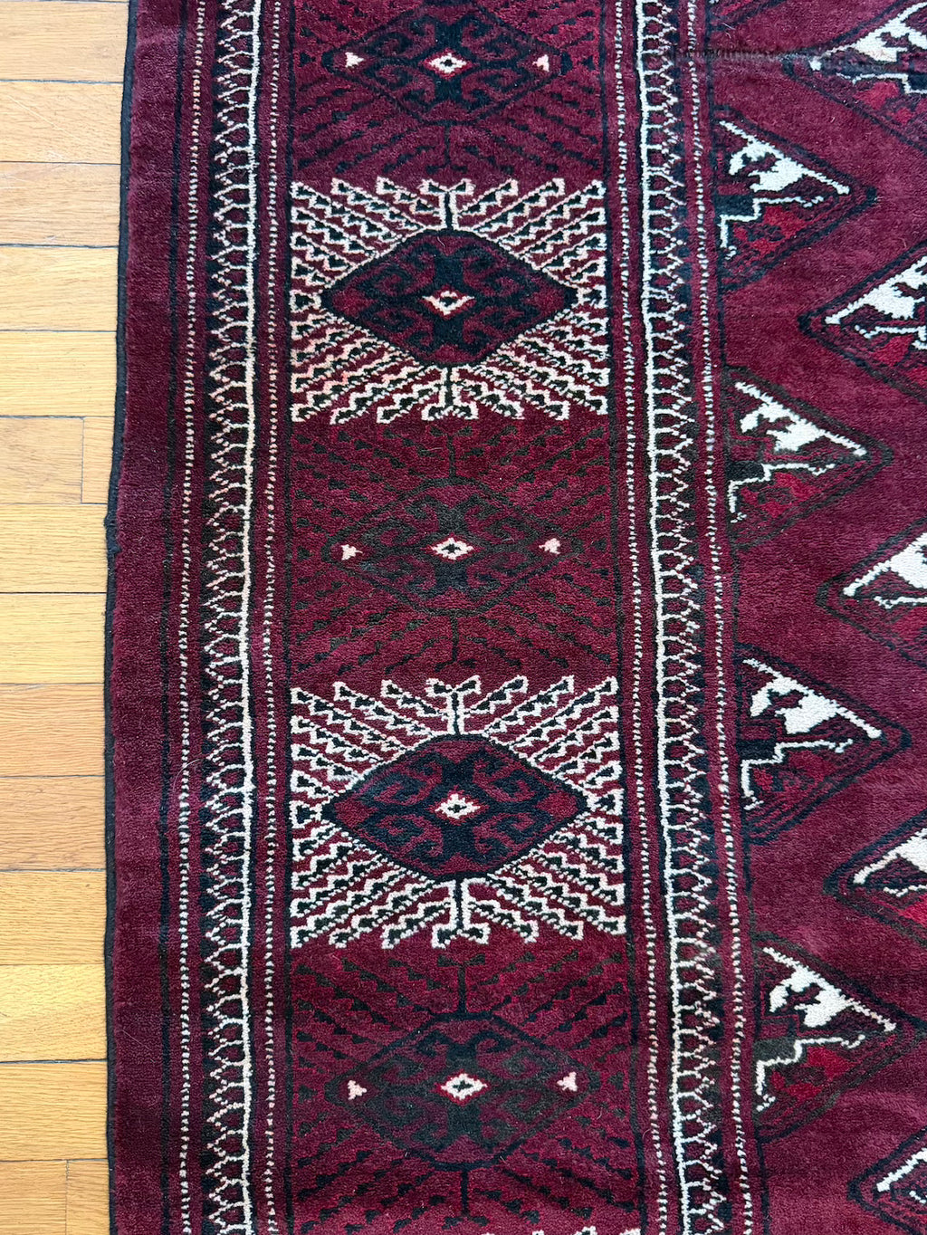 Vintage Turkmen Area Rug #R1002 - 8' x 11'